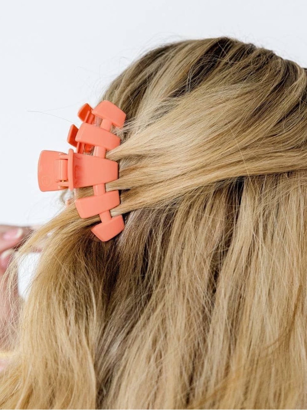 TELETIES - Classic Lexie Hull Medium Claw Clip